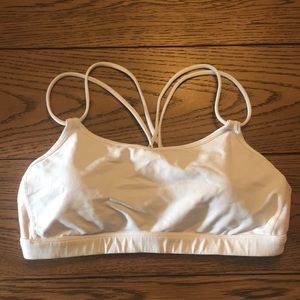 Lululemon white sports bra